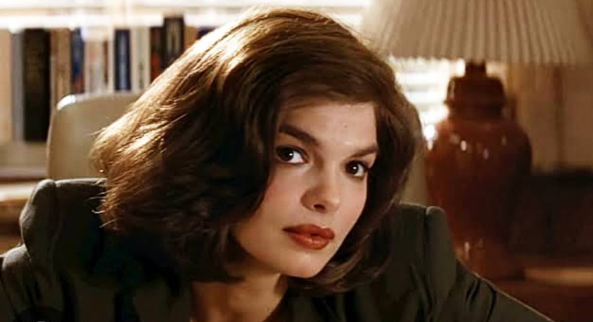 Quem é Jeanne Tripplehorn, atriz de ‘Instinto Selvagem’ que teve um caso com Michael Douglas