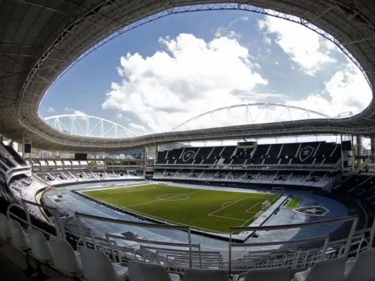 Vasco define Nilton Santos para duelo com o Boca Juniors pela Sula; saiba detalhes