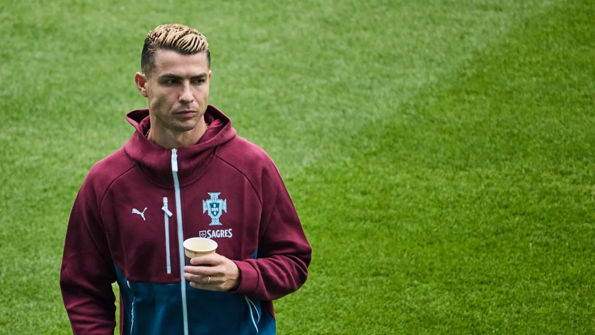 Após polêmica com Jesus, Cristiano Ronaldo é pré-convocado por Portugal