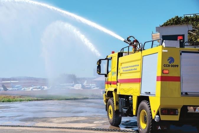 Projeto que moderniza caminhões de combate a incêndio em aeroportos leva reconhecimento internacional à Asur Brasil