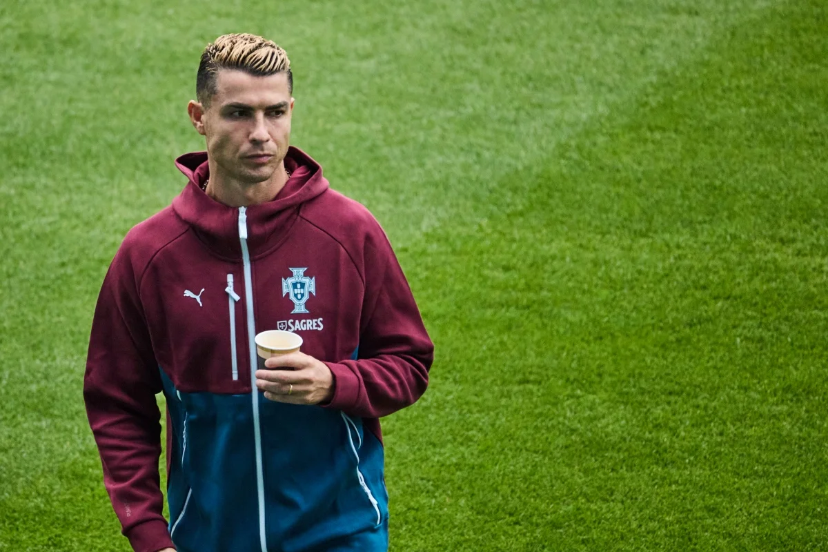 Após polêmica com Jesus, Cristiano Ronaldo é pré-convocado por Portugal