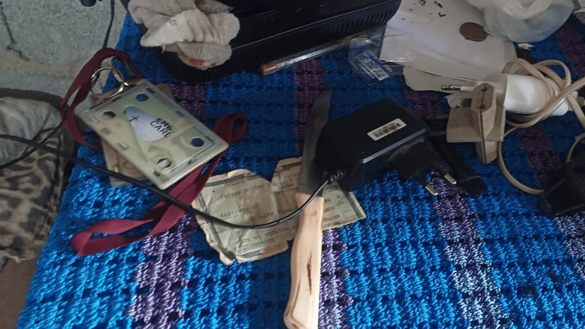 Homem é preso após esfaquear e dar pauladas nos próprios pais na Grande SP