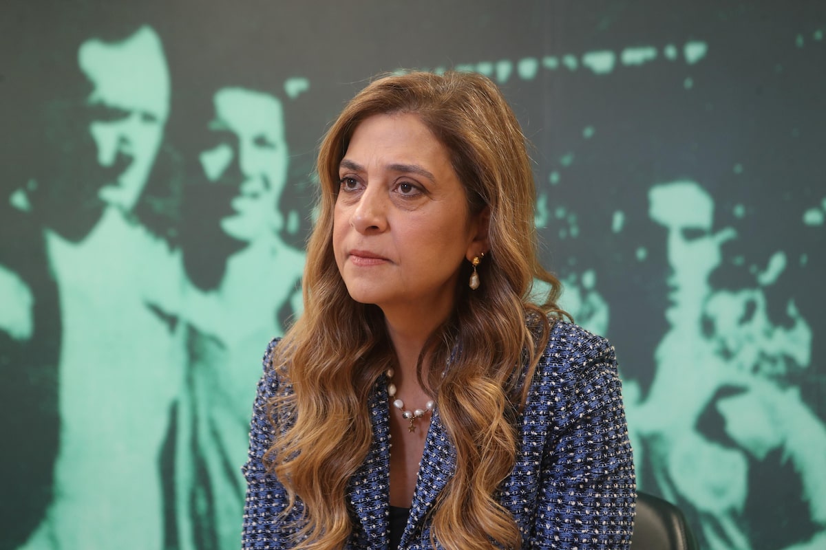 Oposição do Palmeiras pede sindicância contra Leila Pereira por ‘meia dúzia de imbecis’