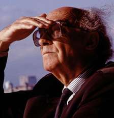 José Saramago em retrato de 1996 Foto: Rita Barros/Getty Images / BBC News Brasil