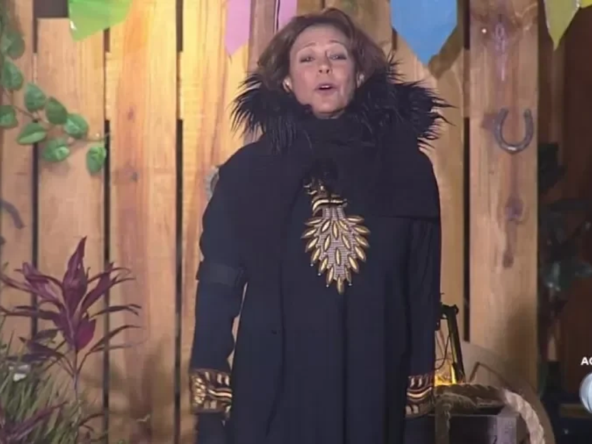 'A Fazenda 18': Giovanna é confrontada por Darlin e Mayk após fala sobre religião