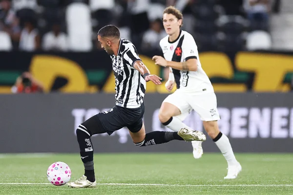 Tite analisa derrota do Botafogo e aponta falta de calma nas conclusões - destaque galeria