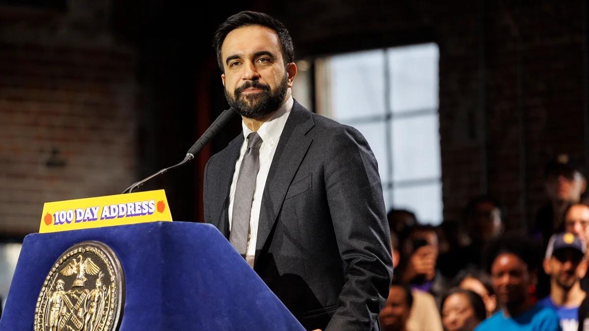 Nova York abre investigação após ICE balear imigrante em frente a criança