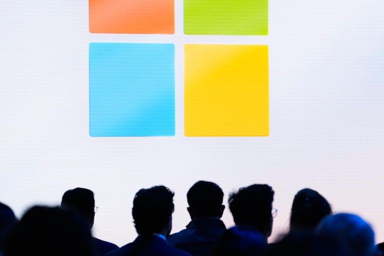 Microsoft oferece programas de demissão voluntária para 60 mil funcionários em corte de custos