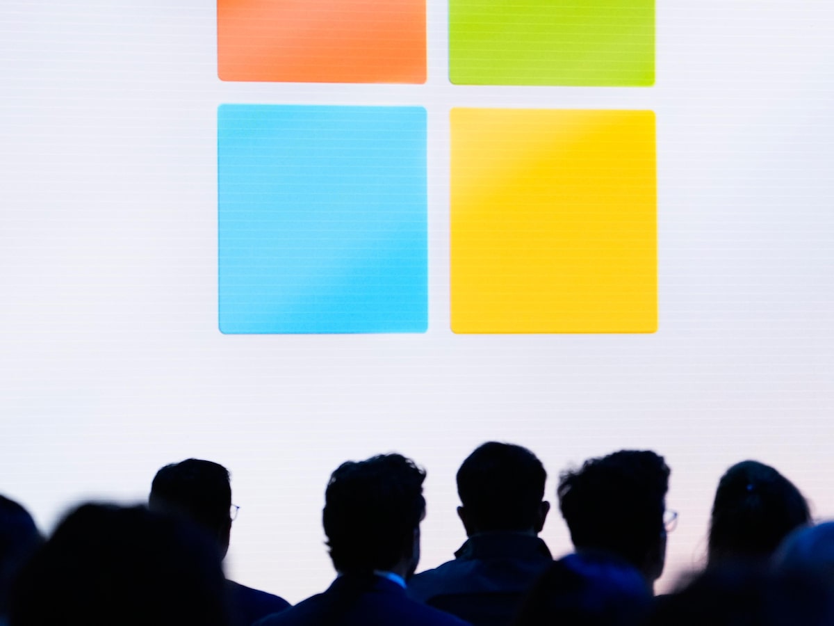 Microsoft oferece programas de demissão voluntária para 60 mil funcionários em corte de custos