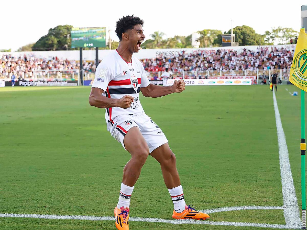 São Paulo sobrevive a primeiro tempo vibrante do Mirassol e busca empate fora de casa