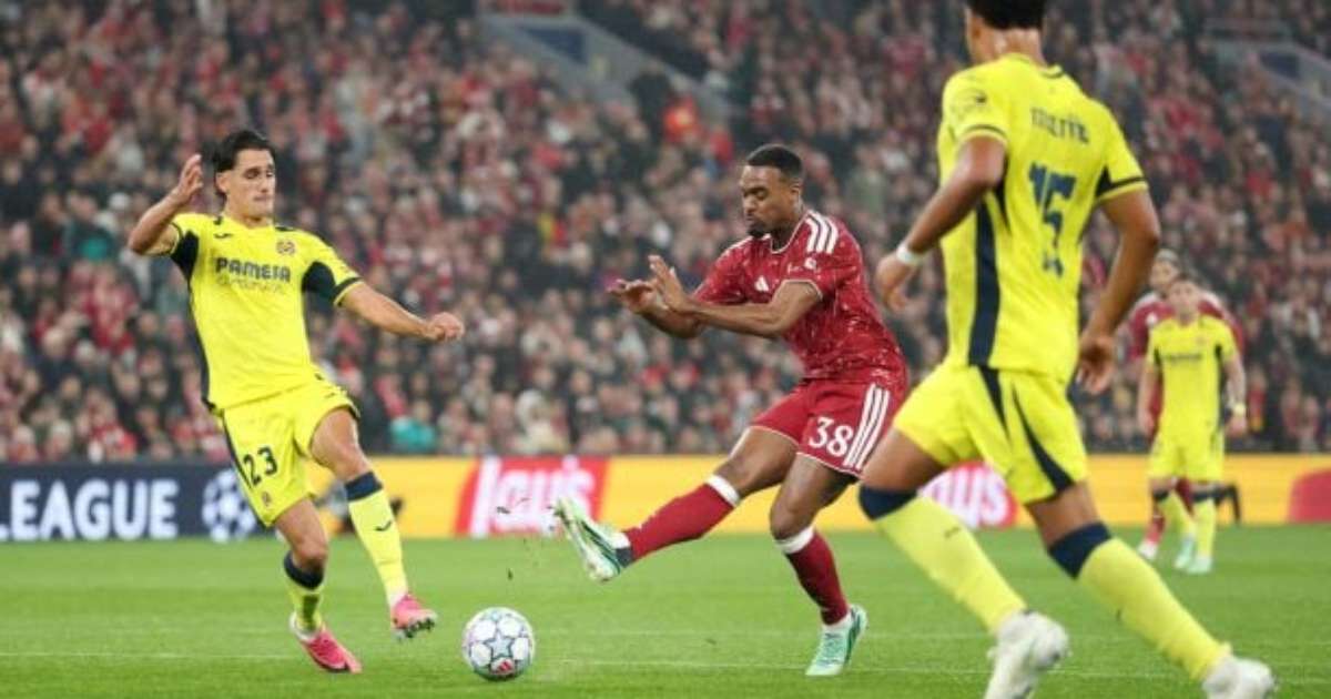 Liverpool sai atrás, leva dois e busca a virada diante do Villarreal