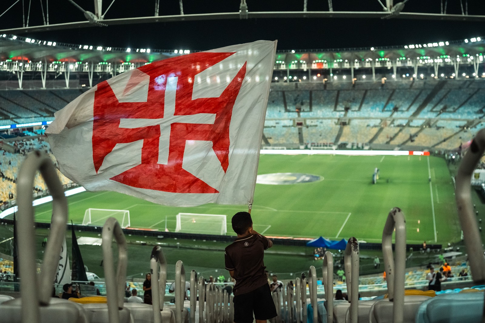 Justiça restabelece que partida entre Vasco x Boca Juniors seja no Maracanã